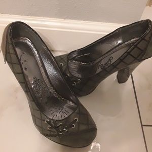 Naughty Monkey Gray patent and suede high heels